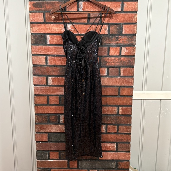 Hello Molly MY FEELS MIDI DRESS BLACK SEQUIN - Picture 7 of 13
